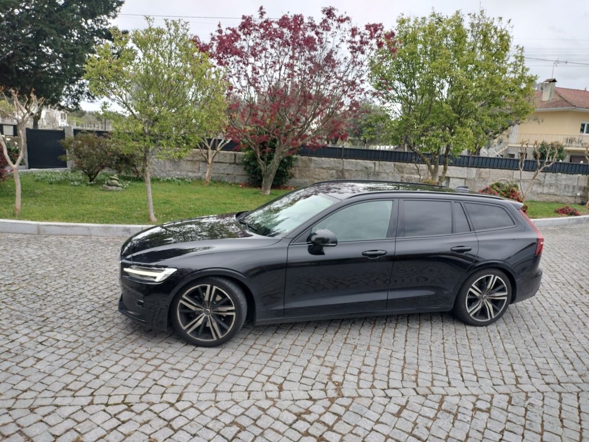 Volvo V60 D4 2020