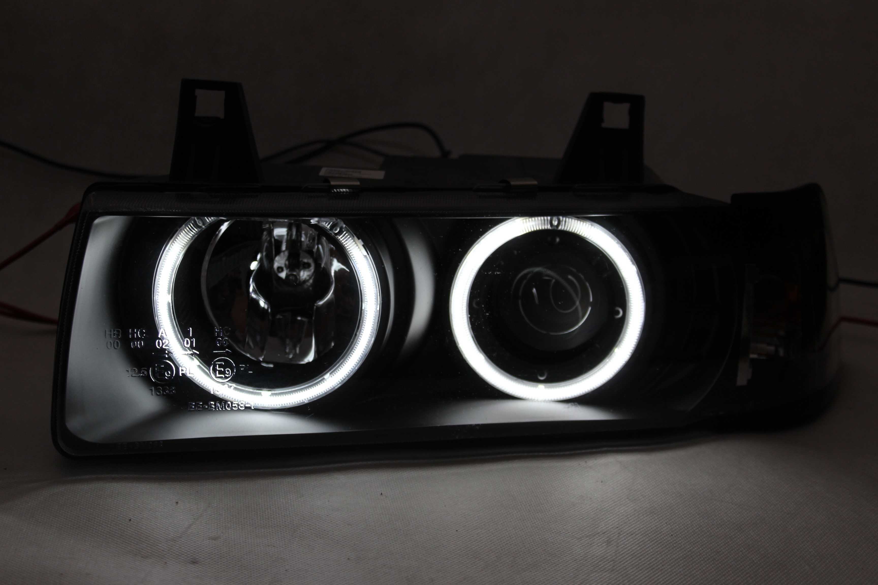 Lampy reflektory przednie przód BMW E36 90-99 SEDAN RINGI CCFL Tuning