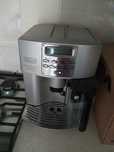 Ekspres ciśnieniowy do kawy DeLonghi