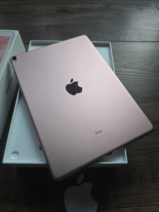 Tablet 10.5" APPLE IPAD PRO A1701 64GB różowy ROSE, bdb