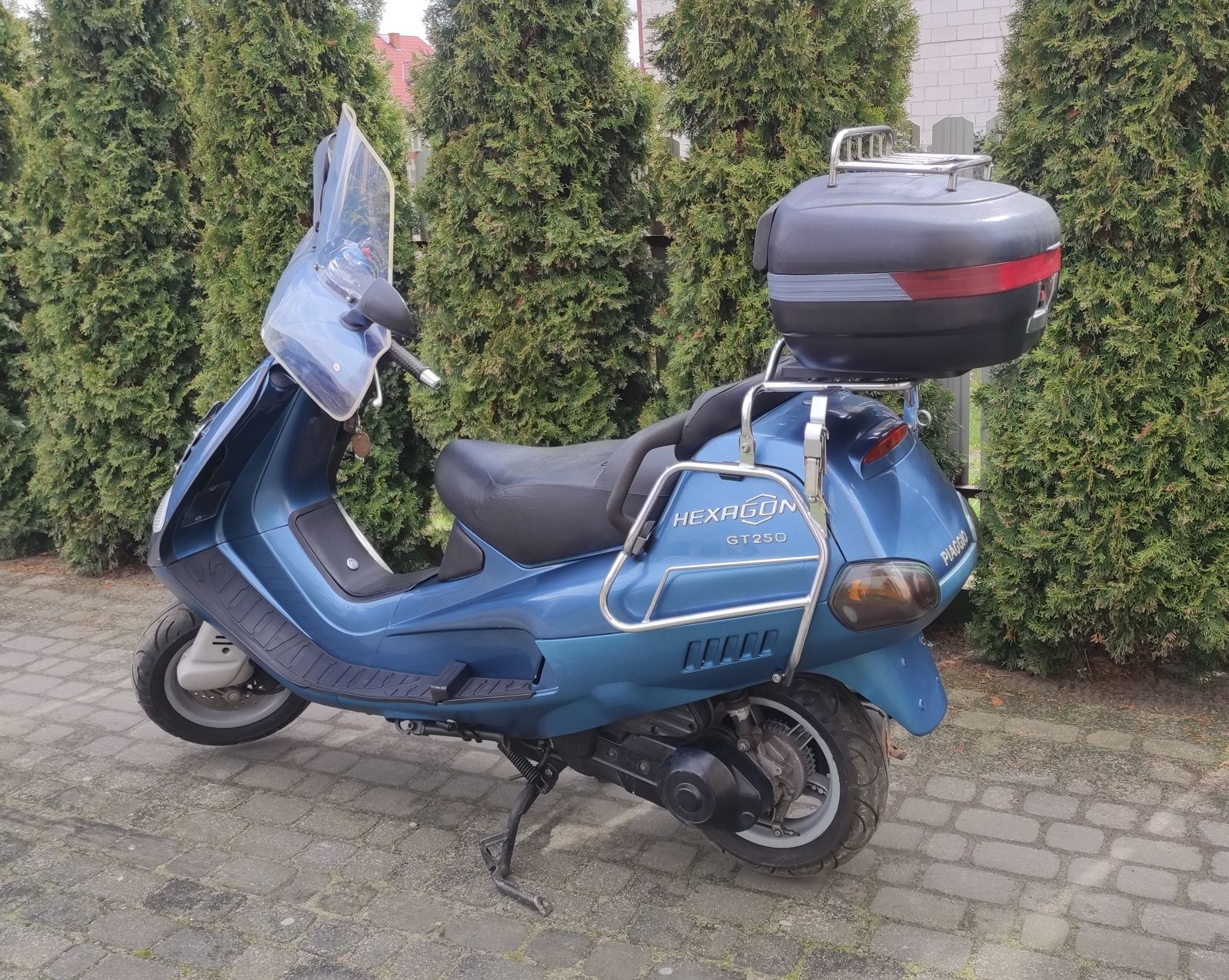 Piaggio Hexagon GT 250