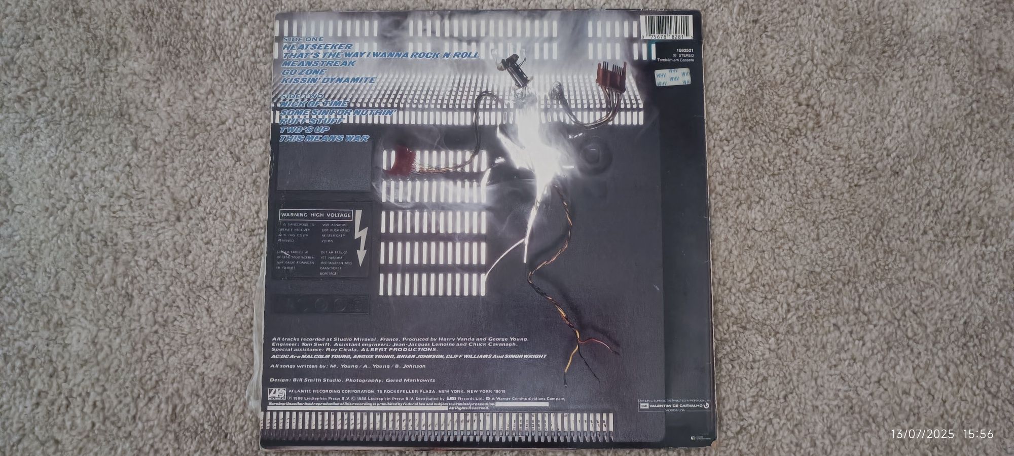 Ac DC "Blow Up Your Video" 1988