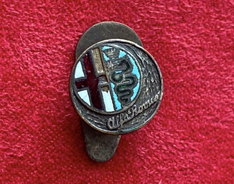 Broches e Pins raros,Lions,Rotary e Alfa Romeo,antigos