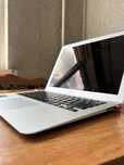 Macbook Air хорошее состояние
