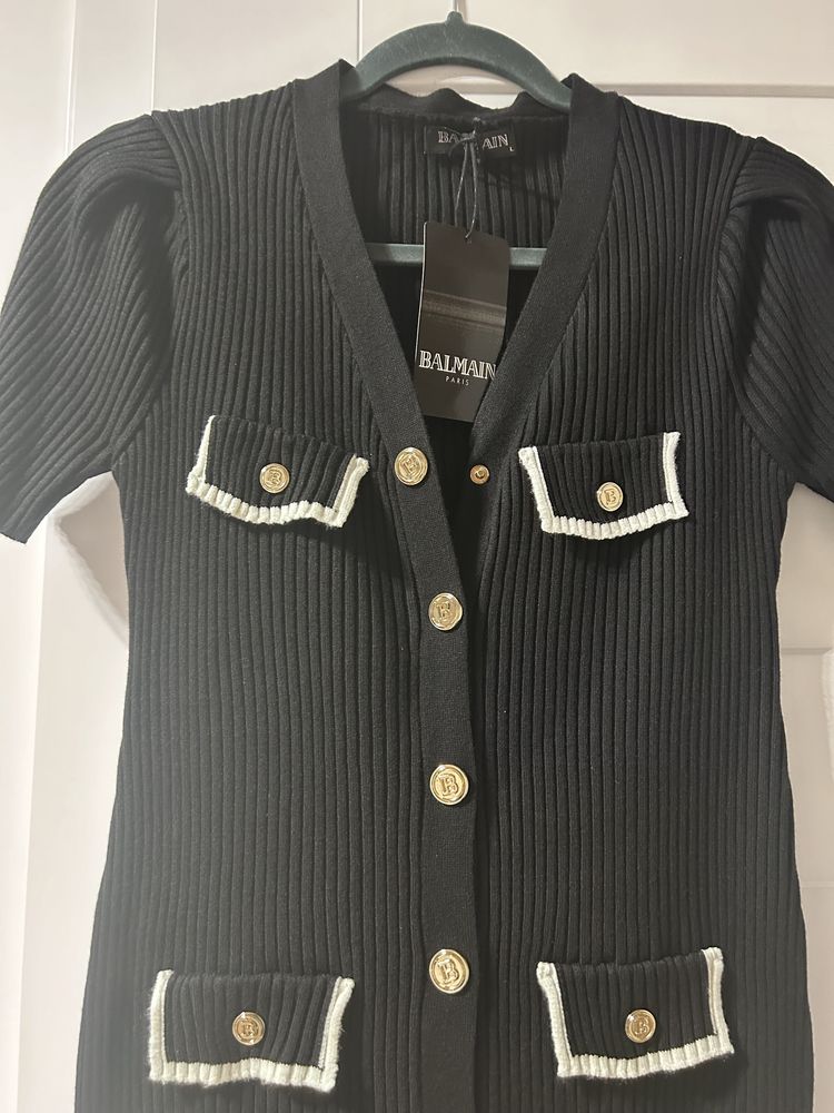 Piękna dzianinowa sukienka Balmain r.L