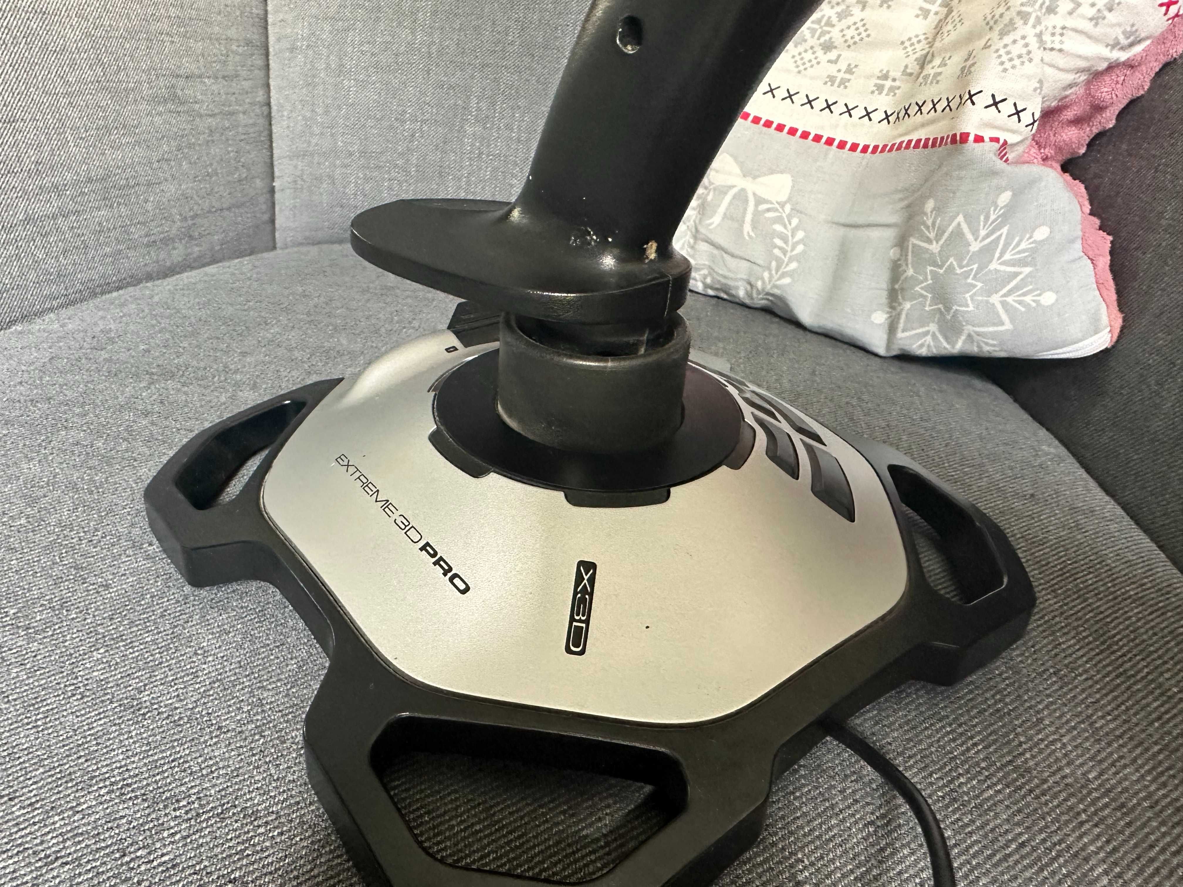 Joystick Logitech Extreme 3D Pro