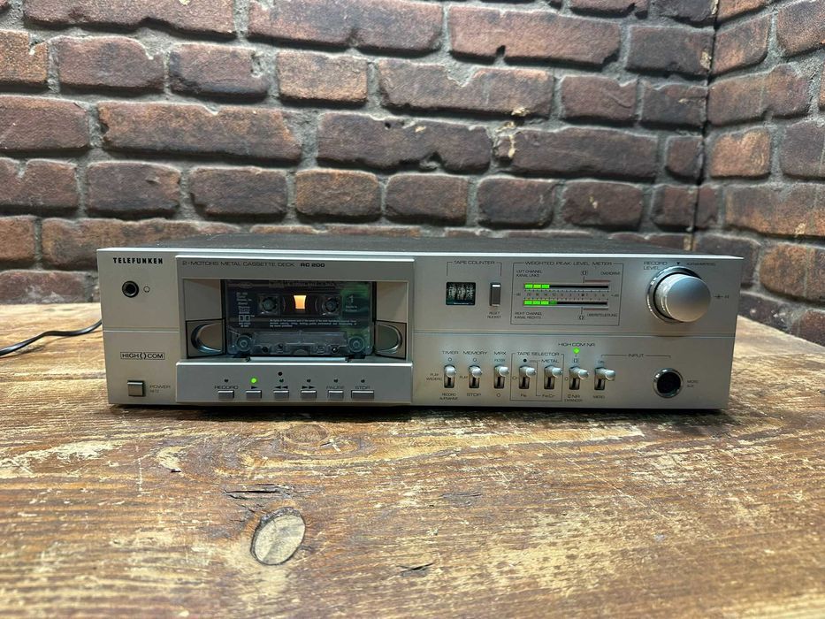 Magnetofon Telefunken RC200