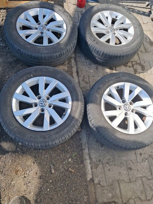 Koła felgi aluminiowe opony VW Passat B8 5x112 6.5&quot; x 16&quot; ET 41 3G0601025BJ
