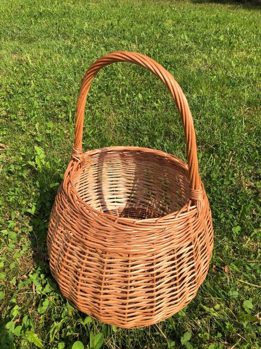 Корзина з лози (кошик)