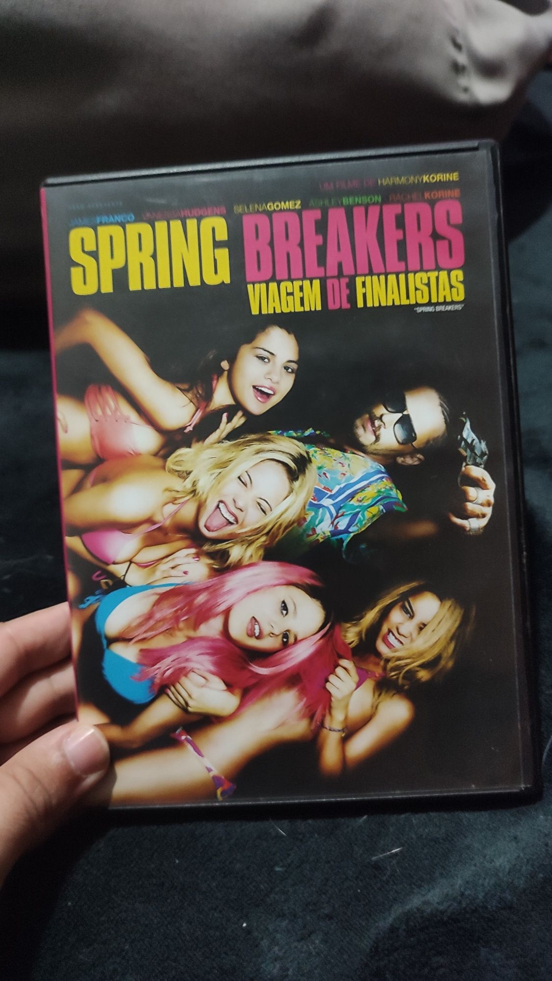 DVD "Spring Breakers: Viagem de Finalistas"