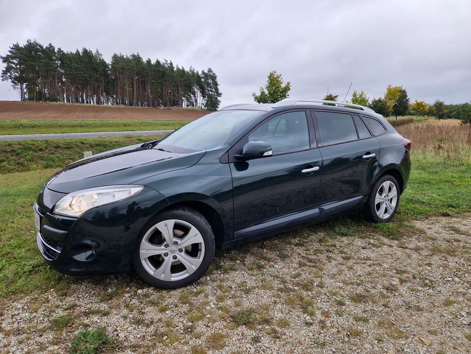 Renault Megane Renault Megane 1.4 TCE 130km  niski przebieg