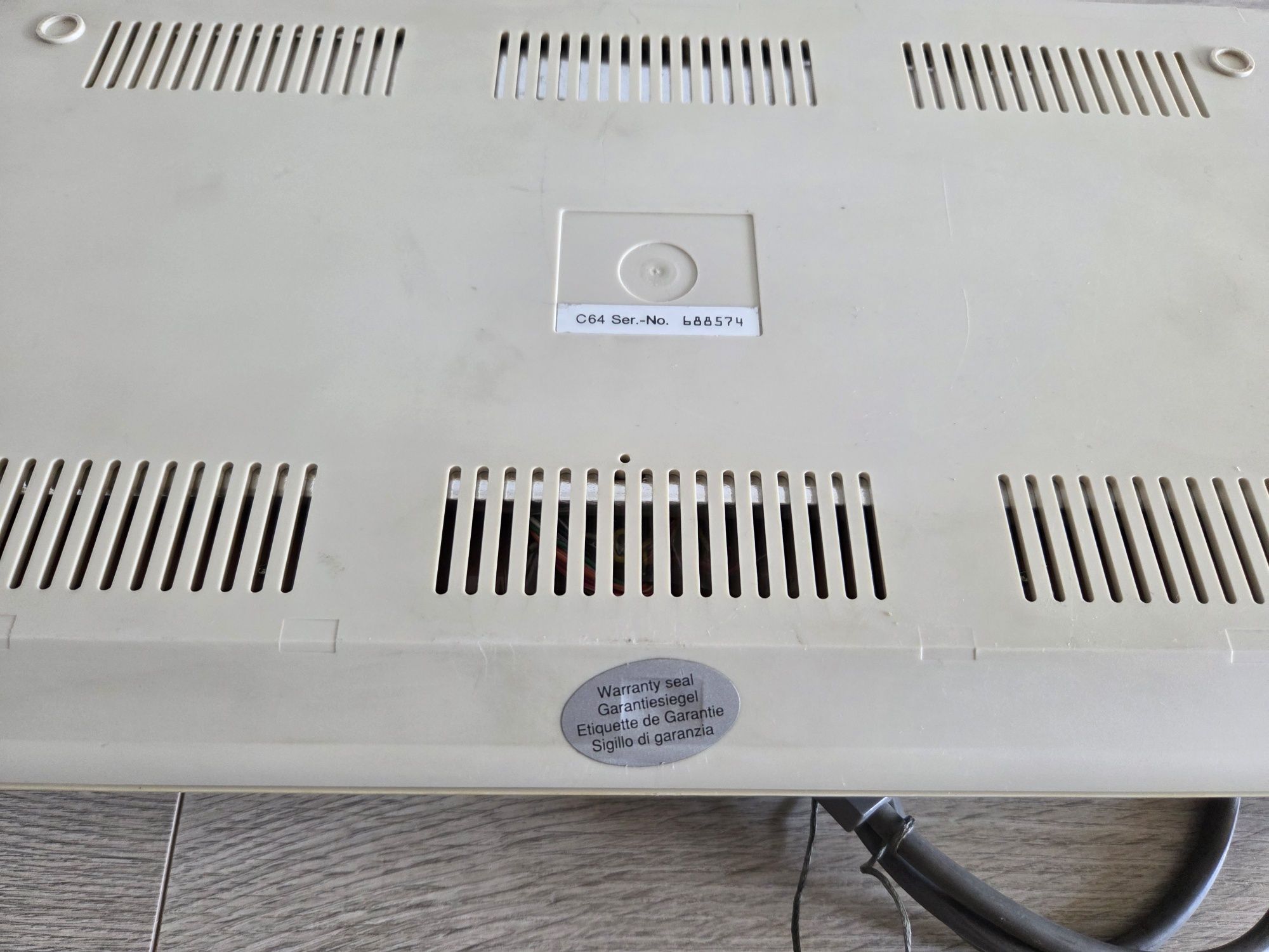 Komputer Commodore 64 magnetofon  joystick