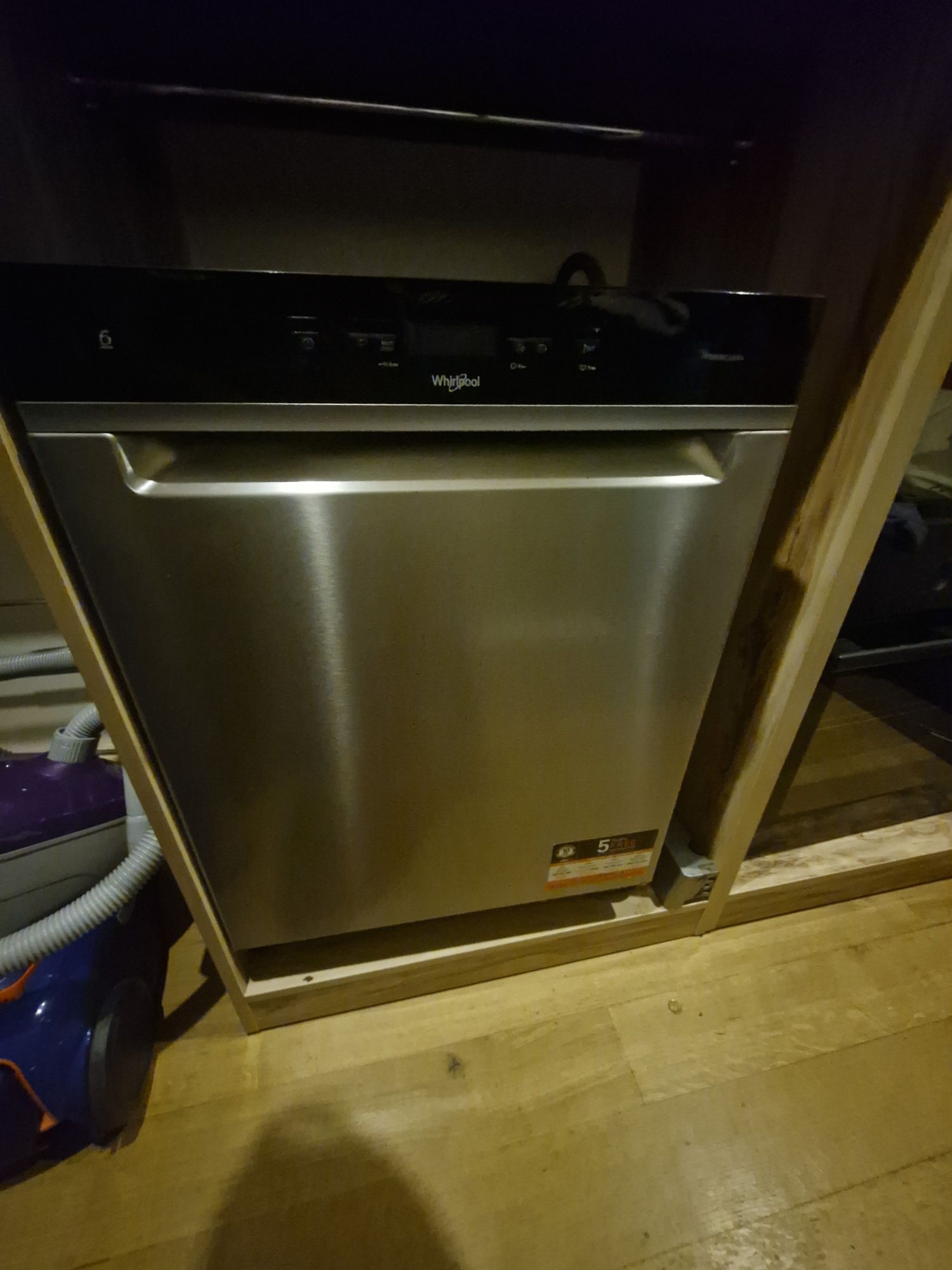 Sprzedam zmywarke whirlpool