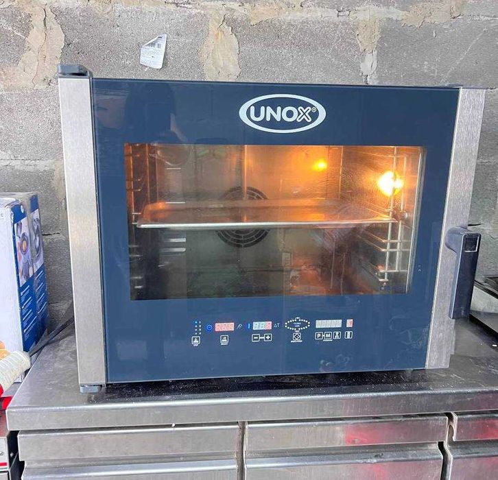 Піч парокнвеційна бу Unox на 5 рівнів