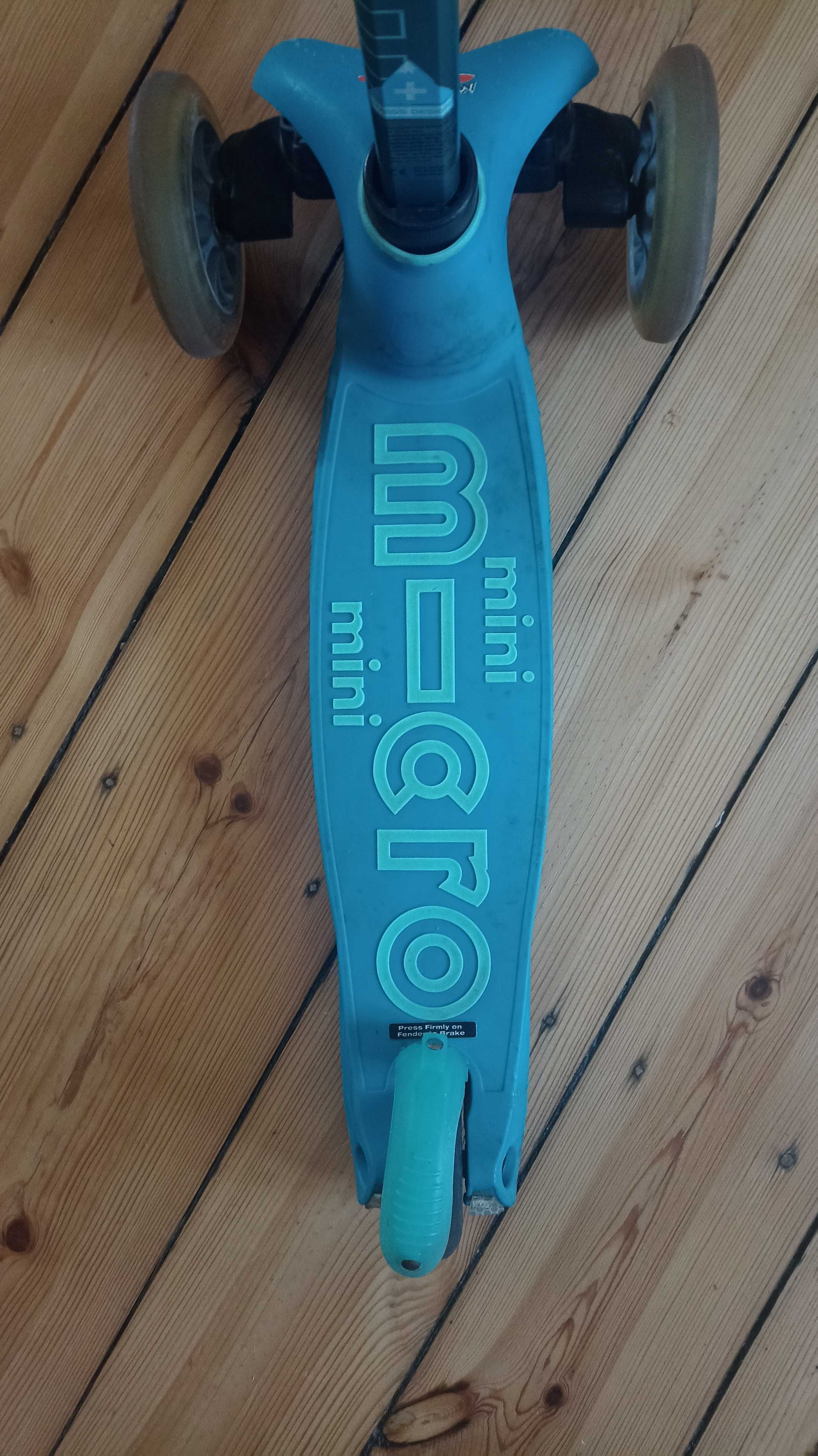 Mini Micro deluxe hulajnoga
