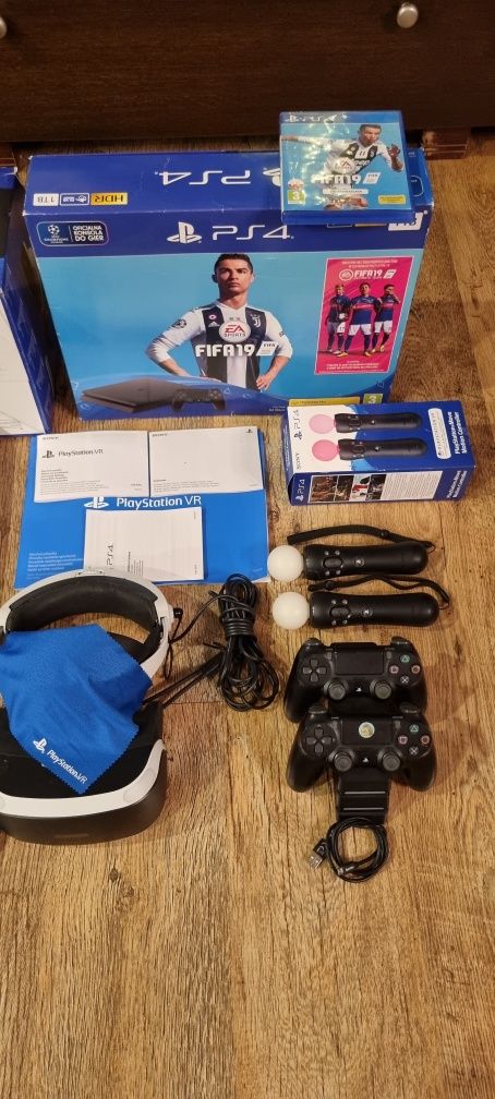 PlayStation 4 Plus , PS4 1TB , duży zestaw, gogle VR,  Pady, Move
