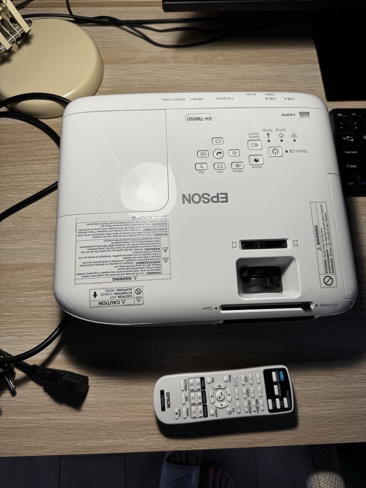 Projektor epson eh-tw650 stan bdb