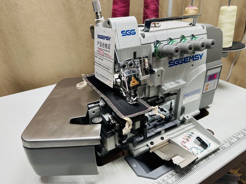 Продам швейная машина оверлок Gemsy сервомотор швейное siruba Typical