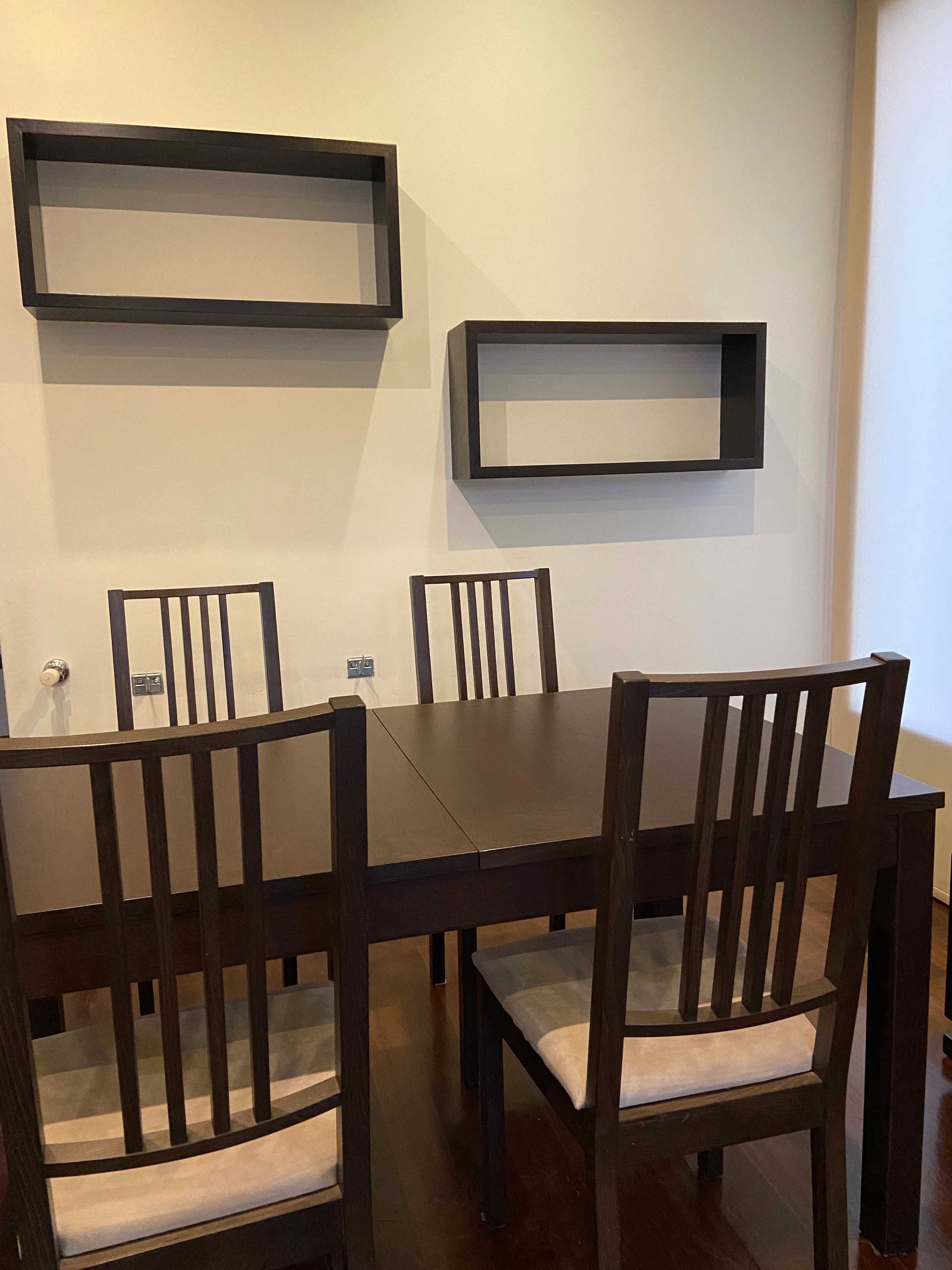 Mesa extensível e cadeiras IKEA