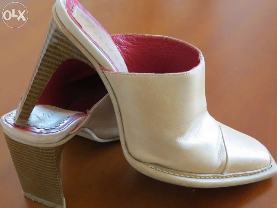 Sapatos / mules beje - nr. 35 em pele - excelente estado!