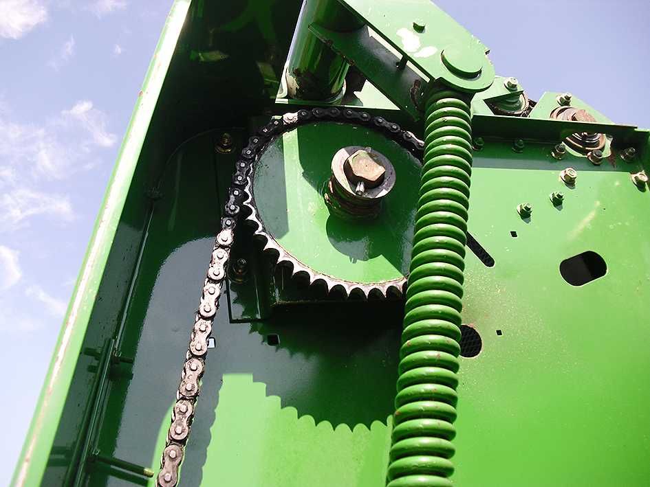 Пресс подборщик John Deere 590 (Тюкопрес, Прес підбирач рулонний)