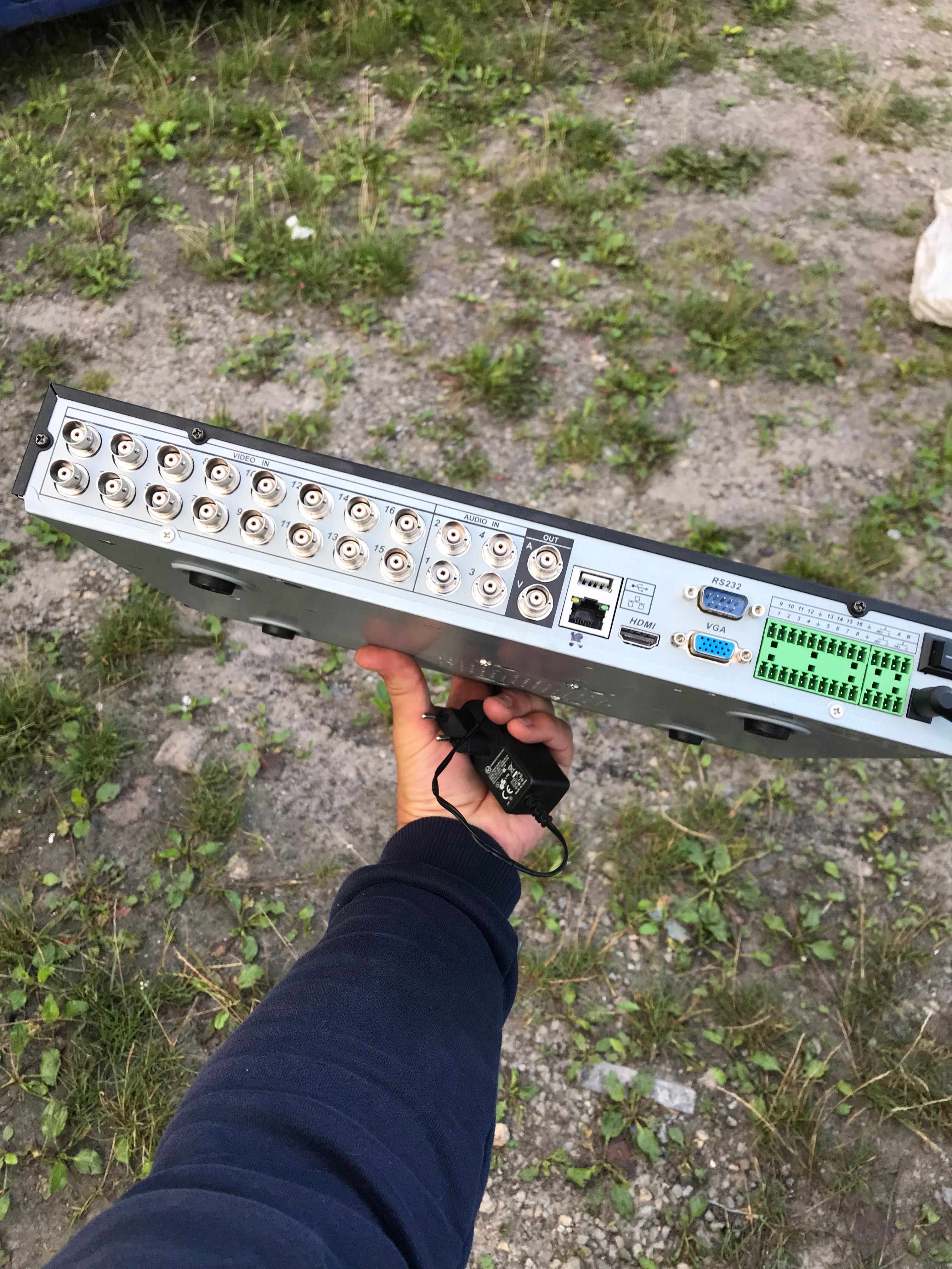 Rejestrator BCS DVR1604LE—A video rejestrator