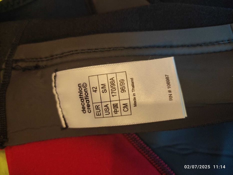 Vendo fato de Surf da Tribord como novo tamanho 42
