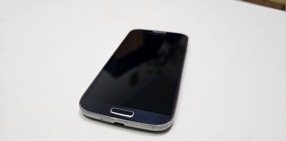 Samsung galaxy s4 gt-i9500