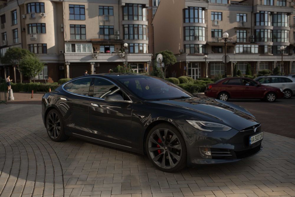 Tesla Model S P100DLudicrous Intel 2018