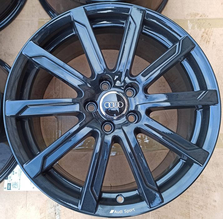 Felgi Oryginał Audi A3 A4 A5 A6 A8 Q3 8Jx18 ET43 5x112 4F0