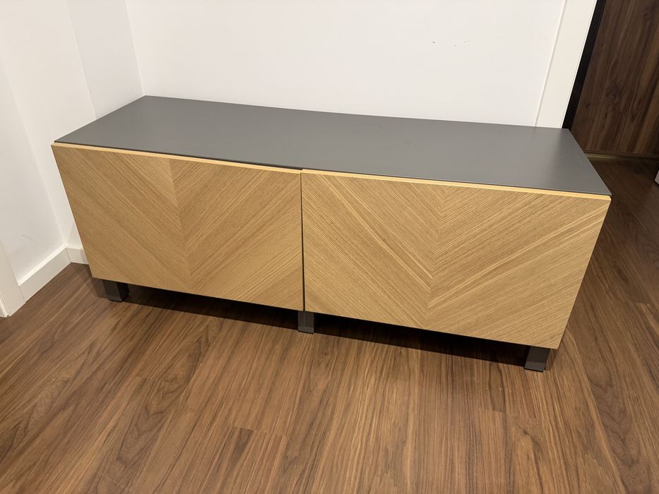 Móvel Ikea em madeira