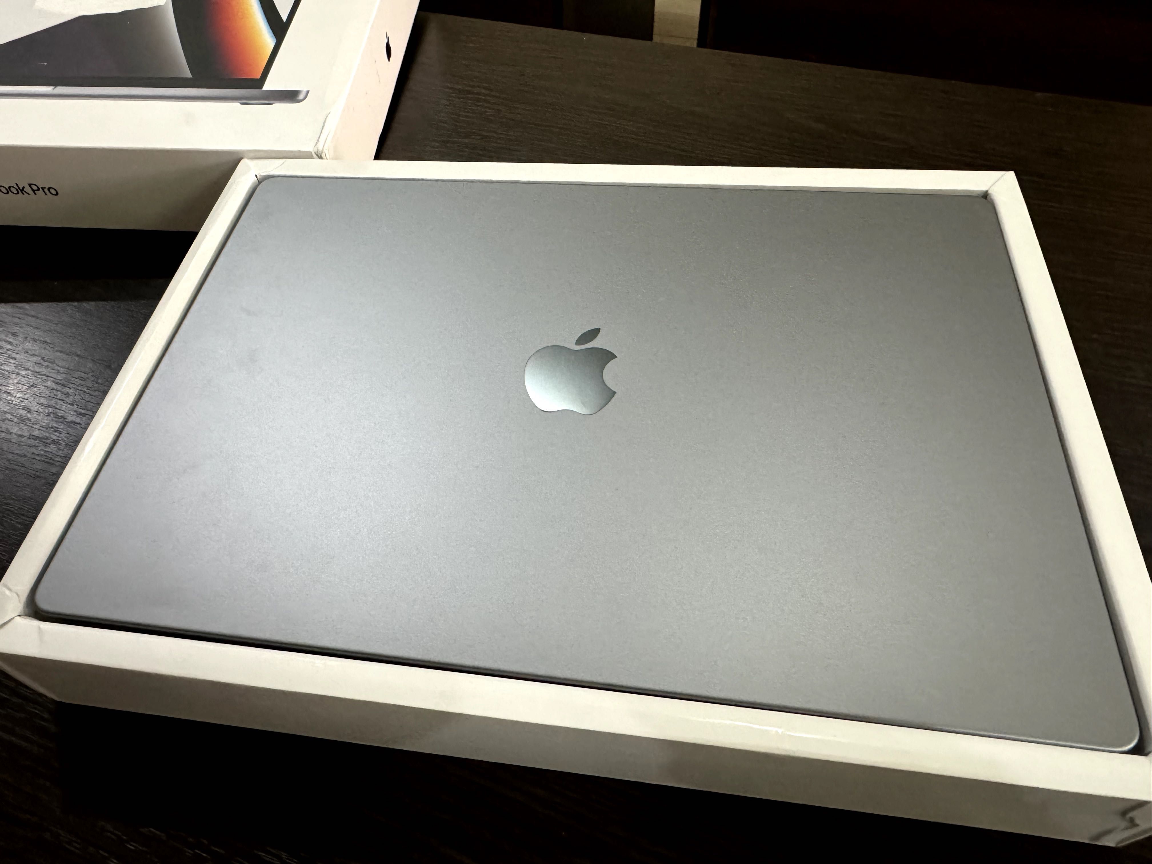 Macbook Pro 16 Mid 2021  mk183  M1 pro 16/512 850$ магазин