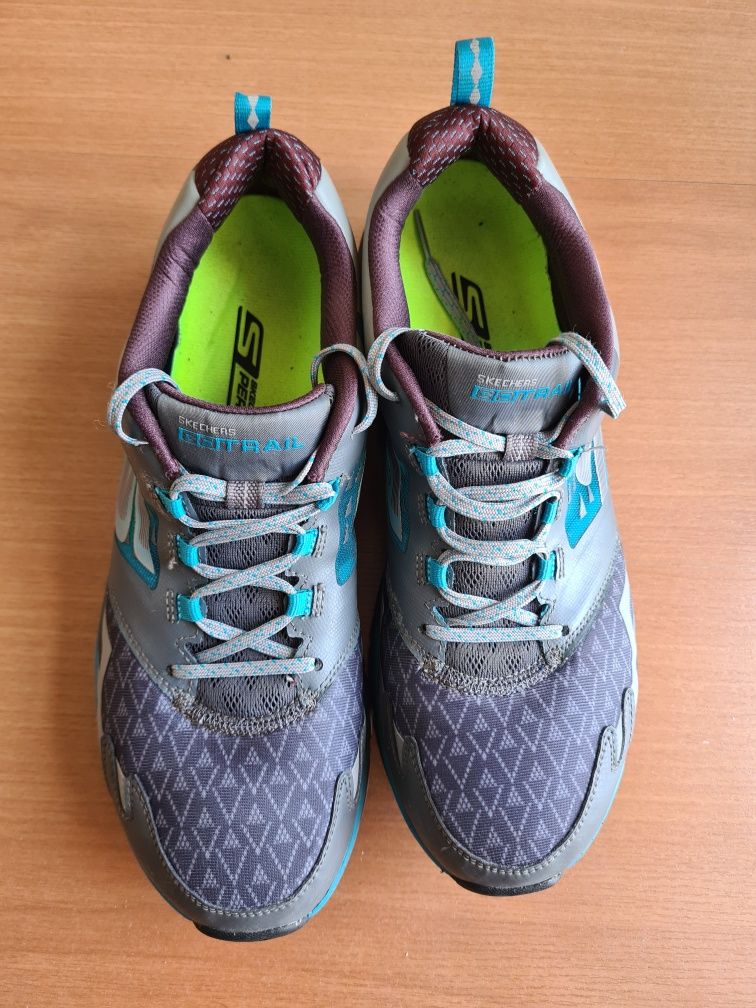 Skechers GoTrail novos, tamanho 44