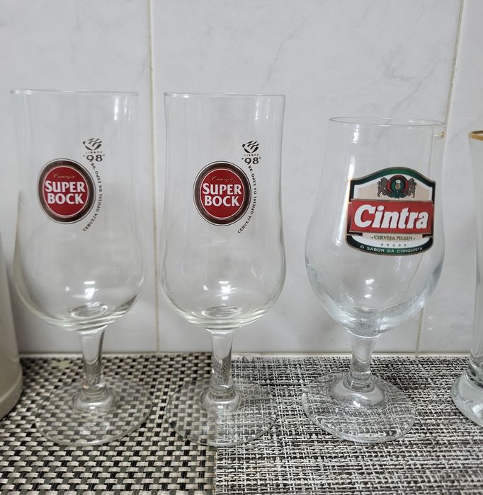 Copos de cerveja