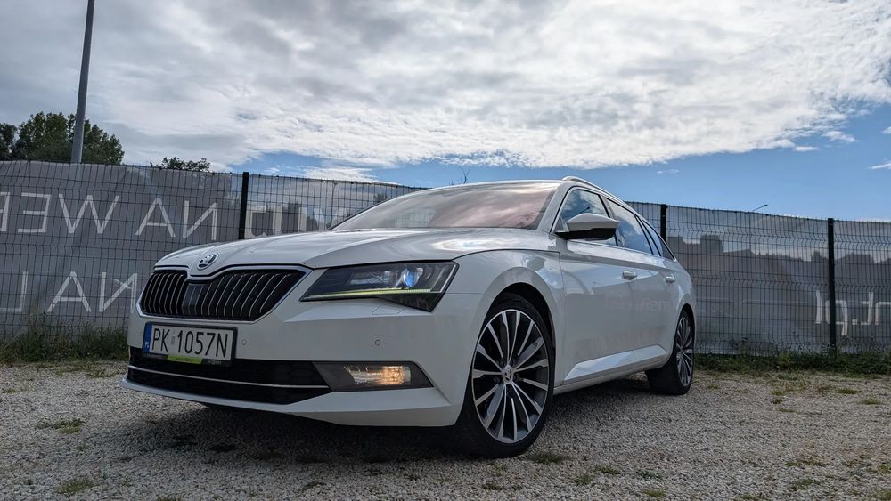 Skoda Superb ASO Polski Salon L&K 4x4 190 km Ultra max wyposażenie zamiana na inne