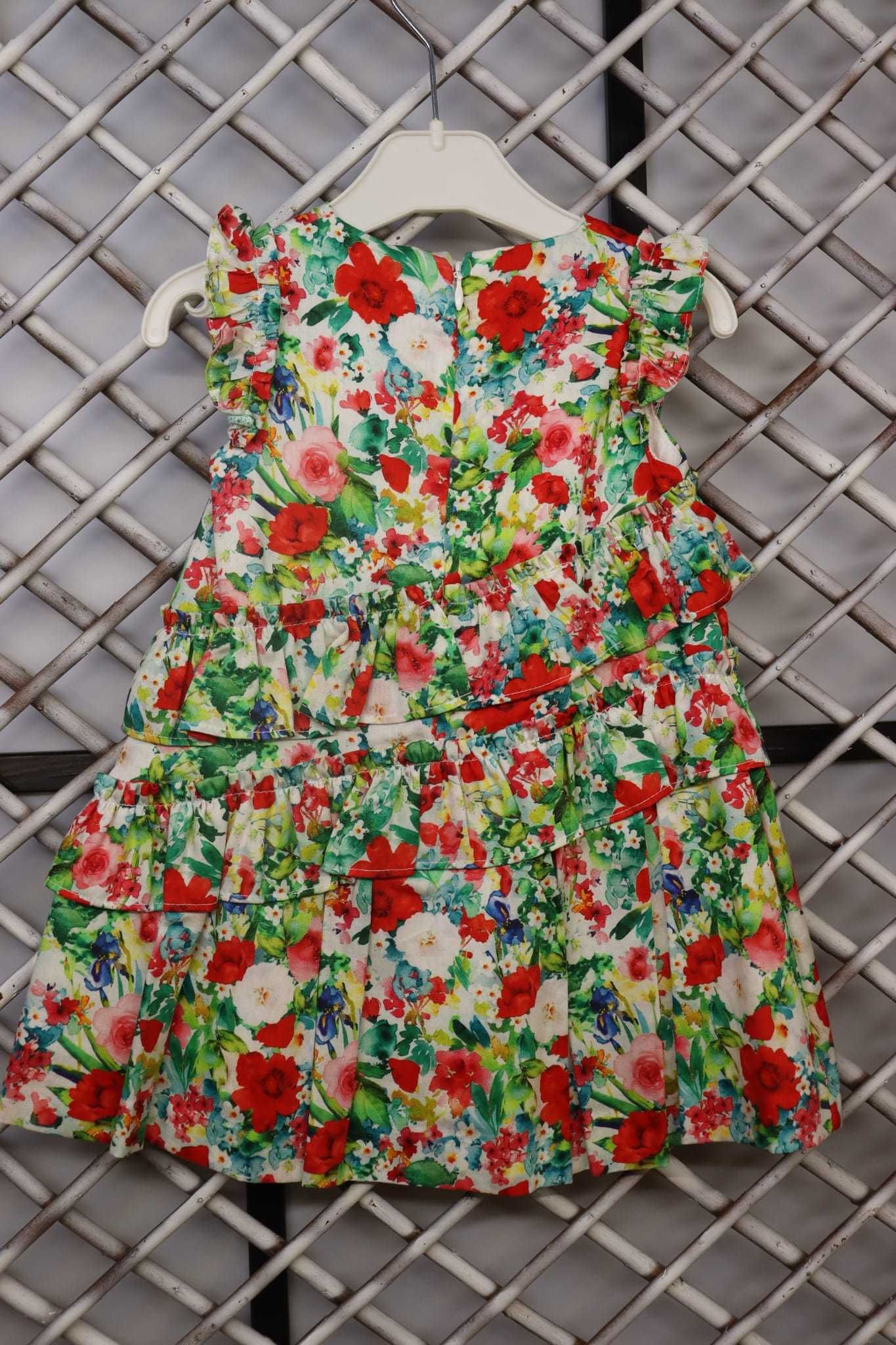 Roupas infantis Mayrol, Tiffosi todas com etiquetas.