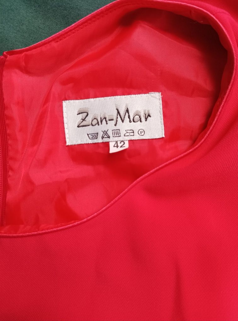 42 XL xxl 44 czerwona sukienka elegancka wizytowa wyjściowa