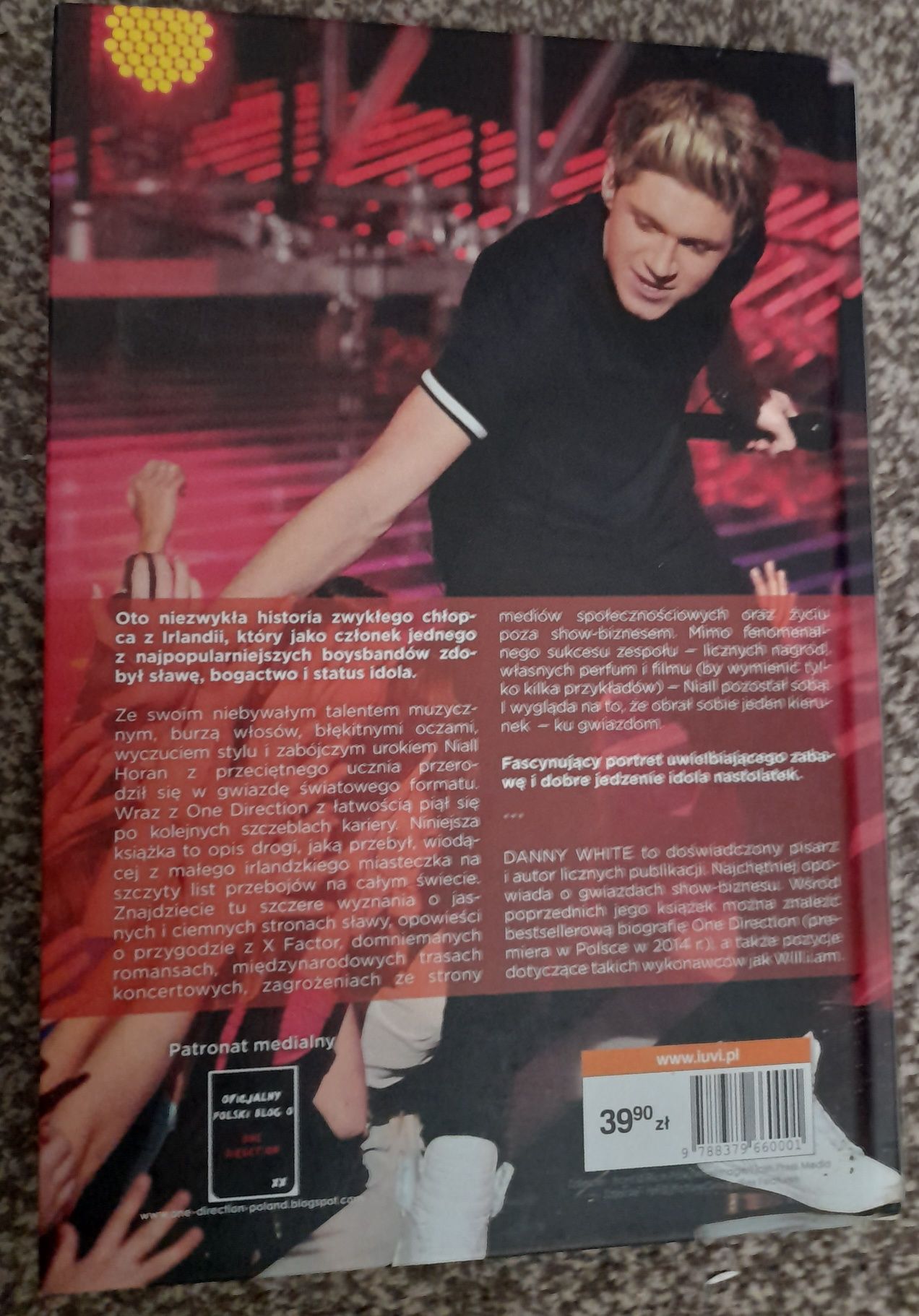One Direction - 7 książek