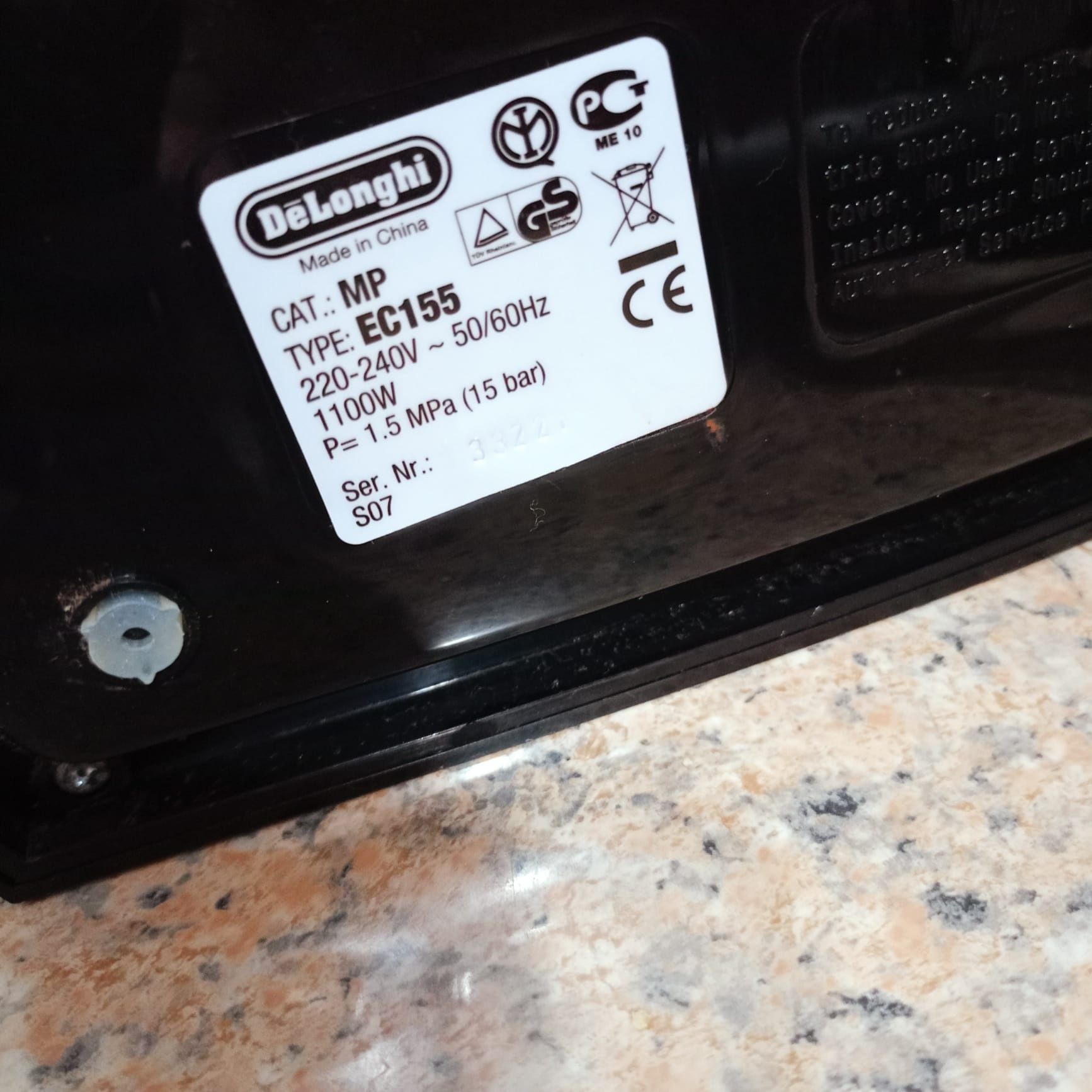 Ekspres półautomatyczy DeLonghi