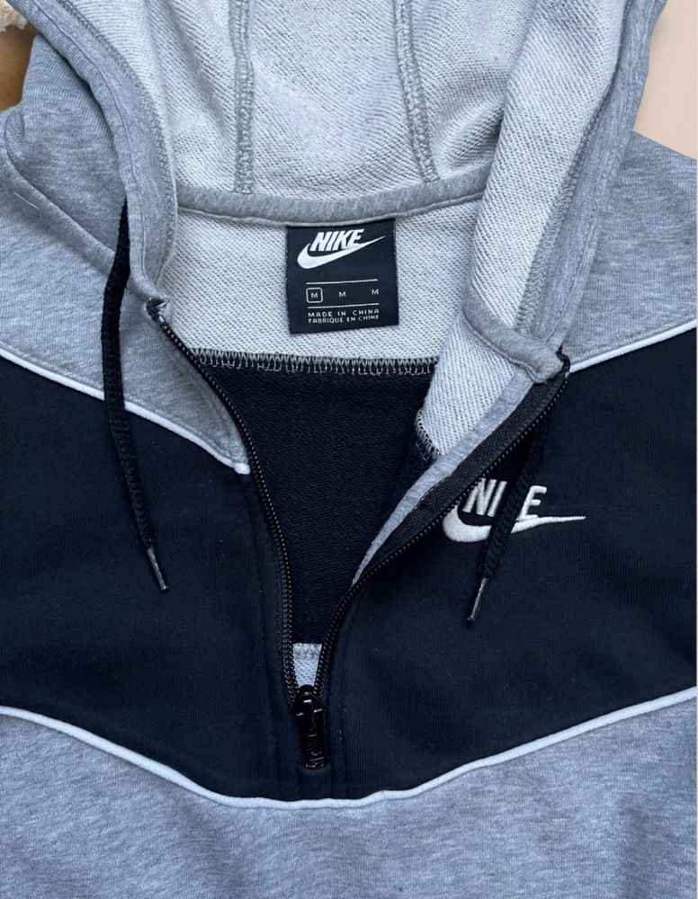 Вкорочений реглан, толстовка, кофта Nike M