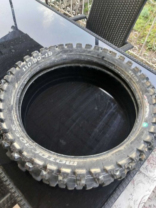 Продам резину для кросових мотоциклів різних розмірів