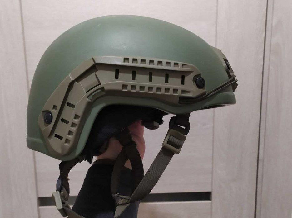 Шолом захисний Тор-Д