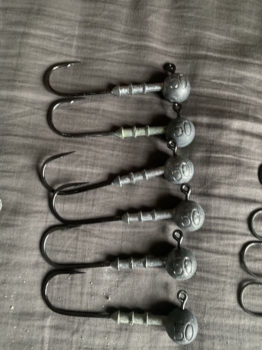 zestaw 50 główek jigowych mustad big game