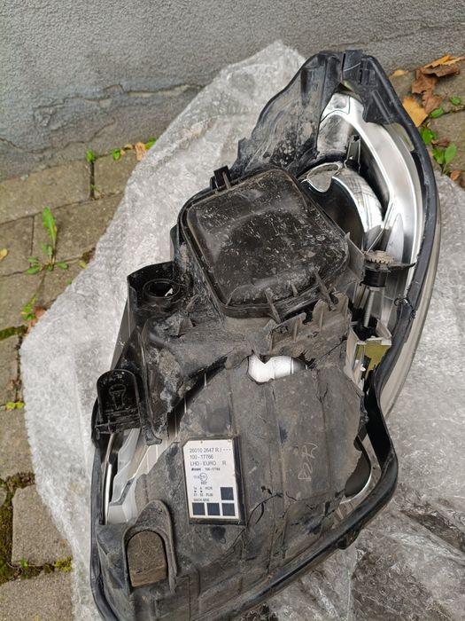 Фара передня Кенго 2 права Октавія А5 ліва