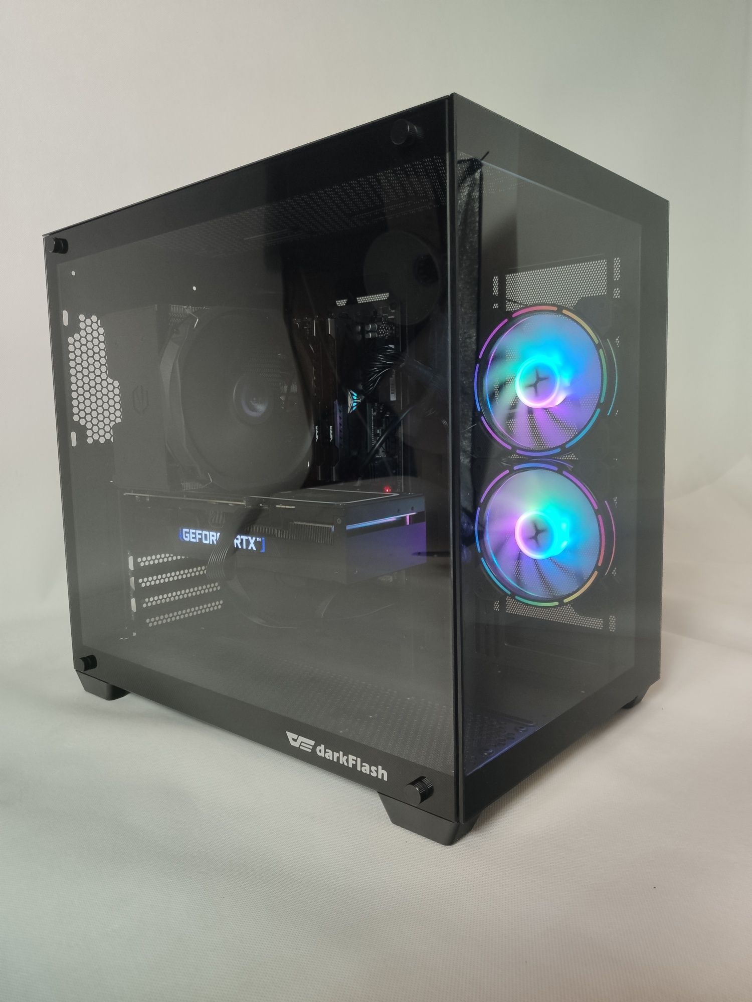 Komputer Gamingowy i7-13700, RTX 5070, 32 GB,SSD,Win 11,USDT