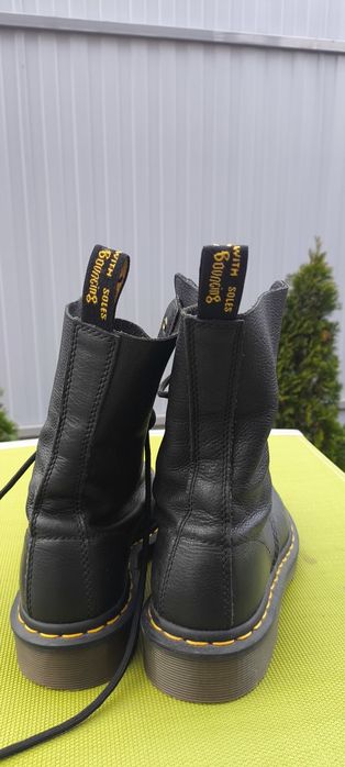 Продам martens унісекс
