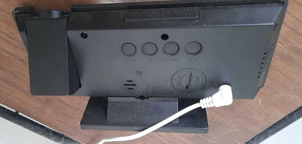 Relógio Despertador De Projeção Multifuncional Com Espelho