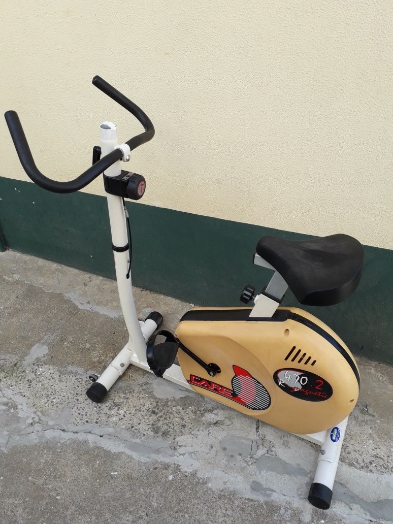 Bicicleta de manutenção