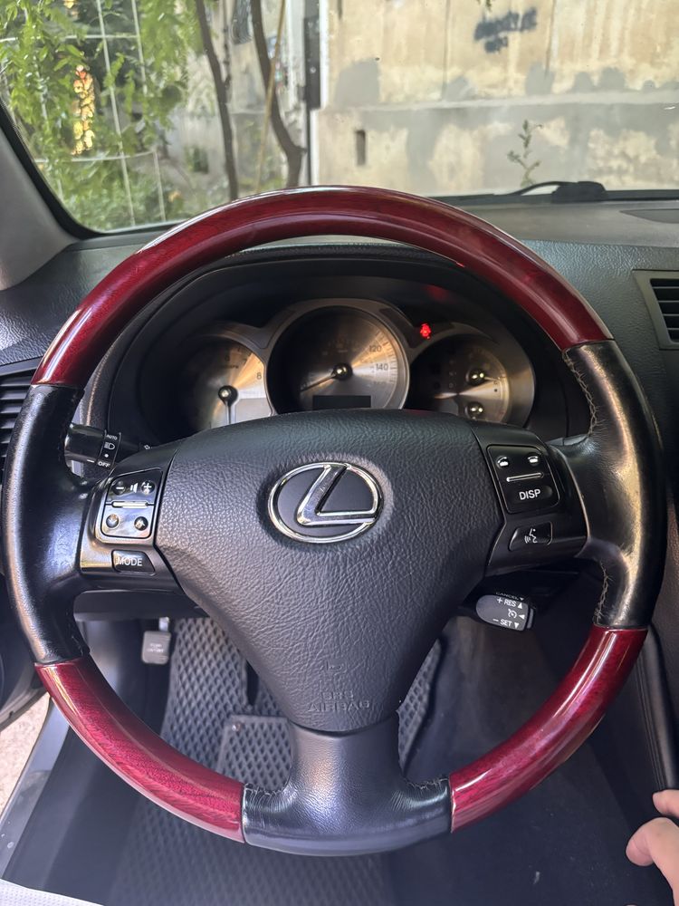 Продам lexus gs300 awd