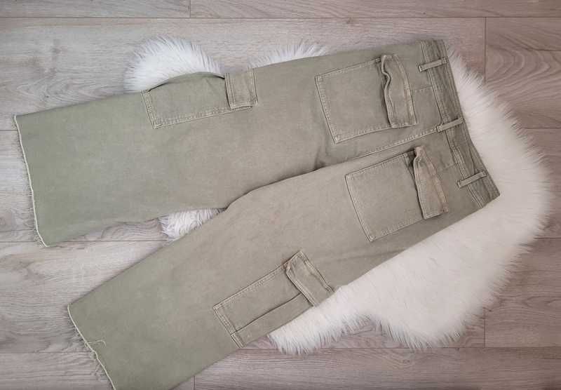 Khaki spodnie dżinsowe cargo / dżinsy z wysokim stanem, Zara 40 (L)